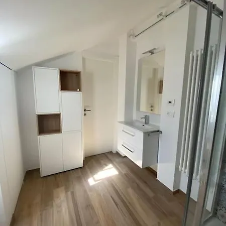 Appartamento Deliziosa Mansarda Con Vista Panoramica Cuneo